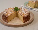 Tarta de manzana casera, con rodajas de manzana y azúcar glas. ¡Perfecta para tu próxima receta!