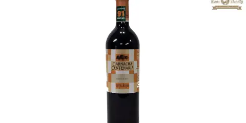Botella de vino tinto Garnacha Centenaria, "Smart Buy" de Wine Spectator. ¿Será este el mejor vino de España?